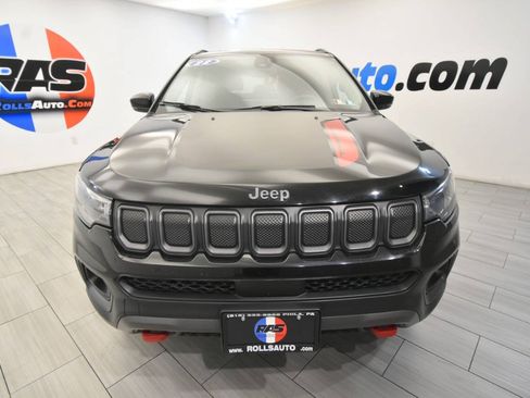 Used 2022 Jeep Compass Trailhawk AWD/4WD image 8