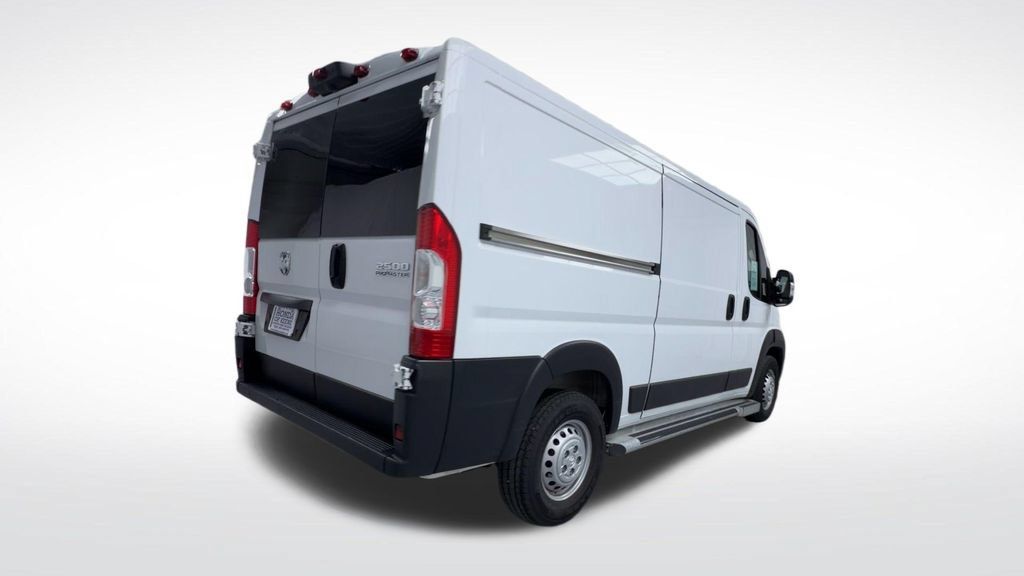 Used 2025 RAM ProMaster 2500 w/ U-Haul Equipment Group FWD image 11