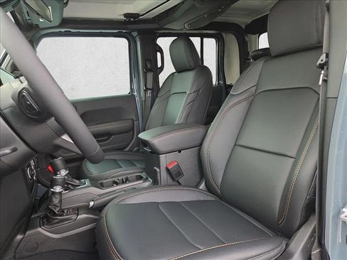 New 2026 Jeep Gladiator Sport image 4