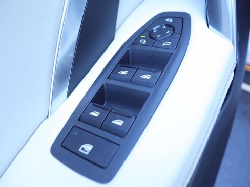 Used 2026 BMW X1 xDrive28i w/ Technology Package image 26