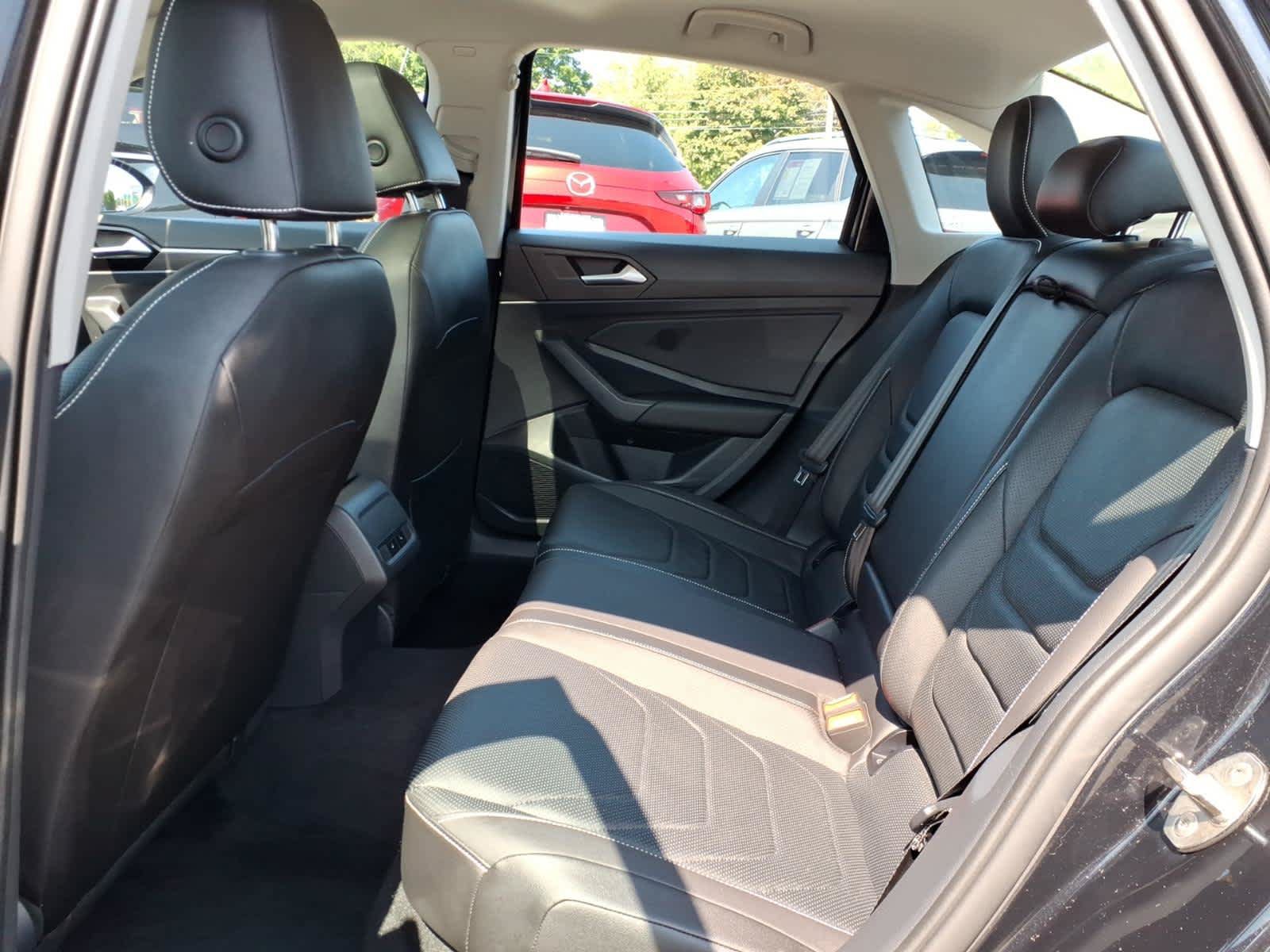 Used 2022 Volkswagen Jetta SEL FWD image 12