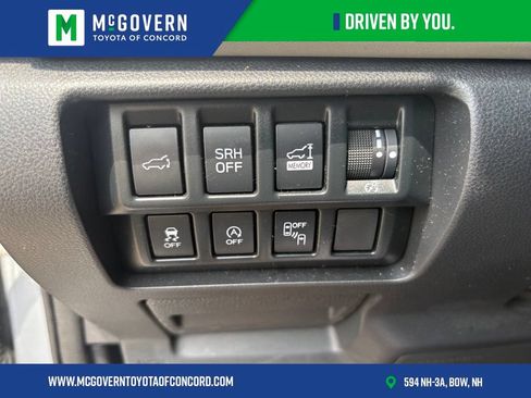 Used 2024 Subaru Forester Limited AWD/4WD image 42