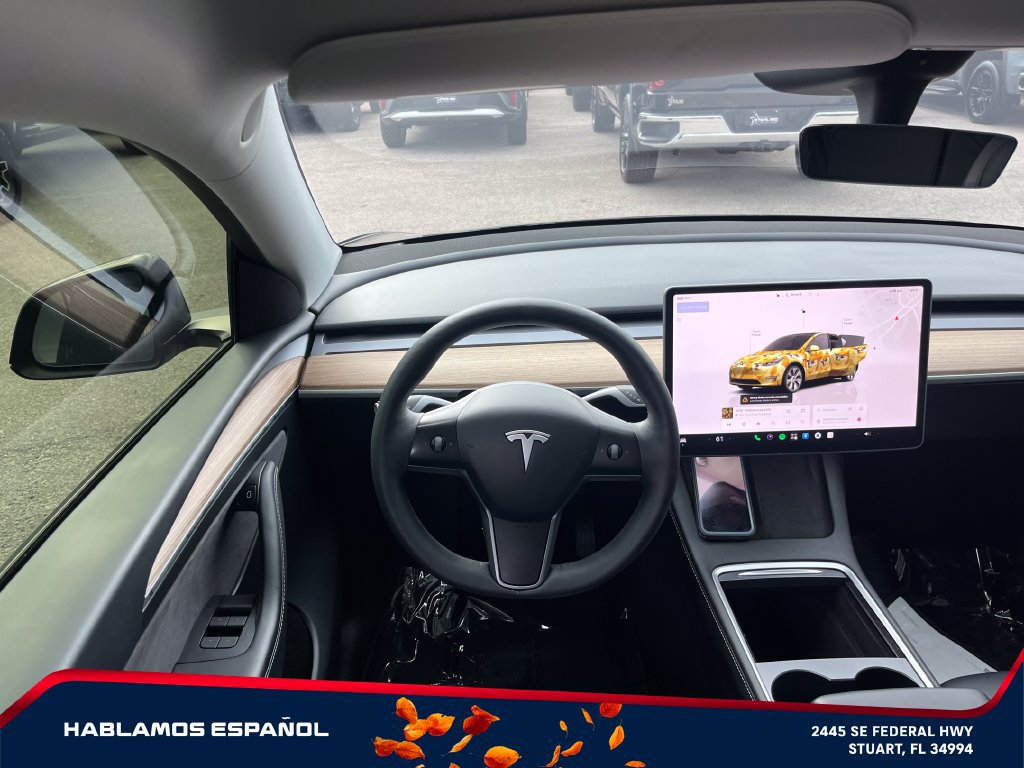 Used 2024 Tesla Model Y Long Range RWD image 13