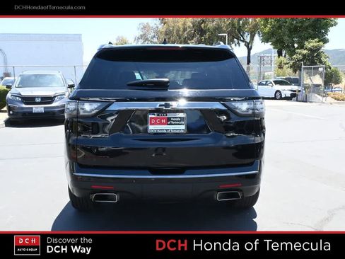 Used 2020 Chevrolet Traverse Premier w/ Redline Edition FWD image 6