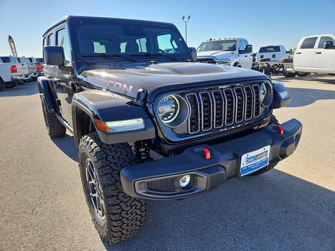 New 2026 Jeep Wrangler Unlimited Rubicon AWD/4WD image 11