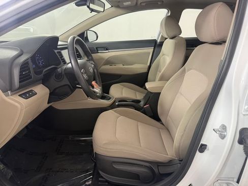 Used 2019 Hyundai Elantra Value Edition FWD image 14