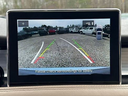 Used 2022 Lincoln Corsair AWD w/ Premium Package image 35