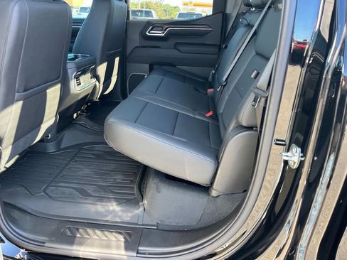 New 2025 GMC Sierra 1500 SLT w/ SLT Premium Plus Package image 19