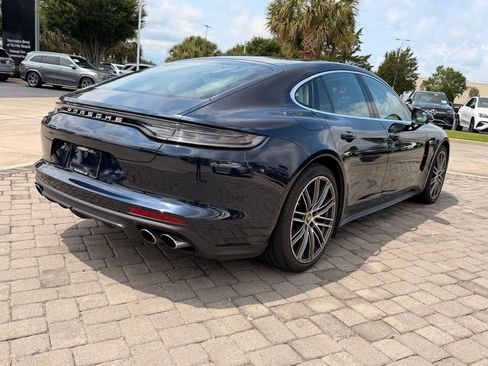 Used 2023 Porsche Panamera 4 Platinum Edition AWD/4WD image 9