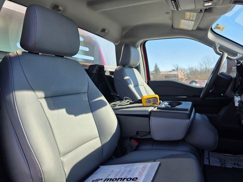 New 2025 Ford F350 XL w/ XL Chrome Package image 29