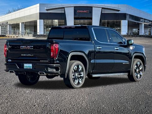 Used 2024 GMC Sierra 1500 Denali image 3
