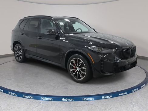 Certified 2024 BMW X5 xDrive40i w/ M Sport Package image 3