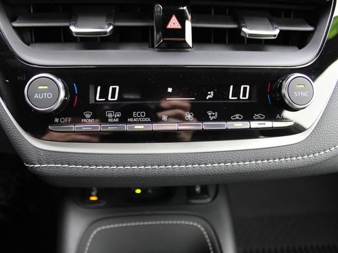 Used 2024 Toyota Corolla XSE image 20