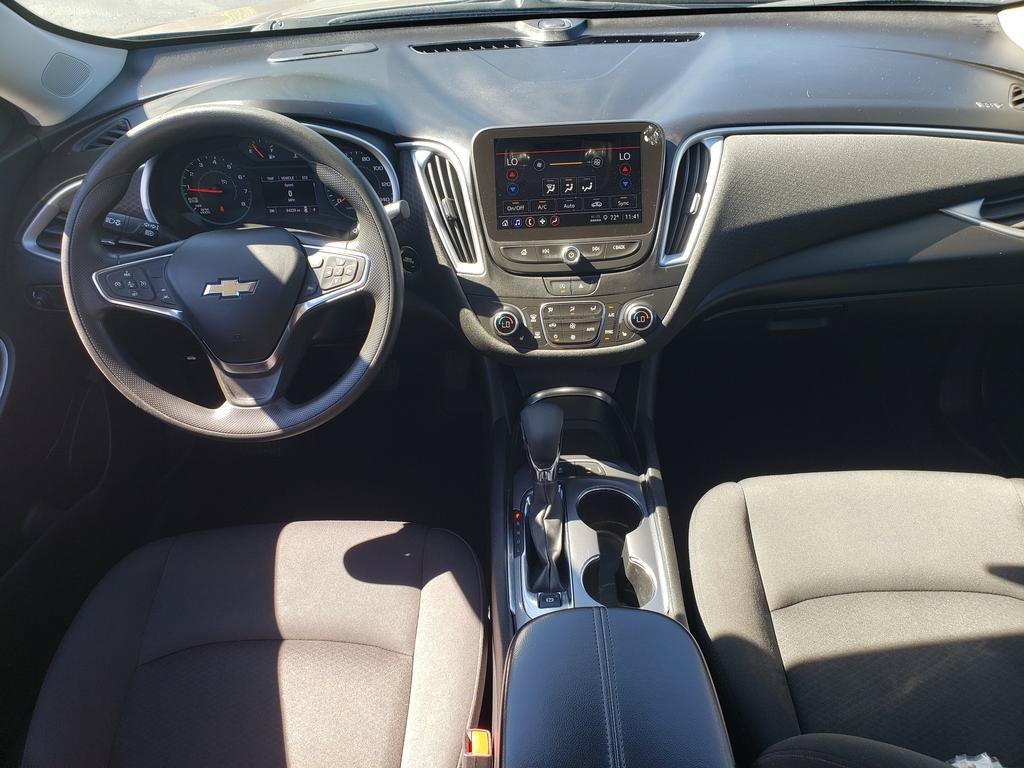 Used 2024 Chevrolet Malibu LT FWD image 15