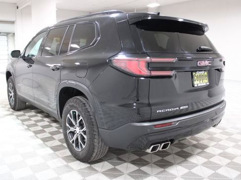 Certified 2024 GMC Acadia AT4 w/ Luxury Package image 8