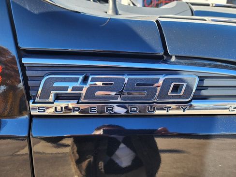 Used 2013 Ford F250 Lariat w/ Chrome Pkg image 56