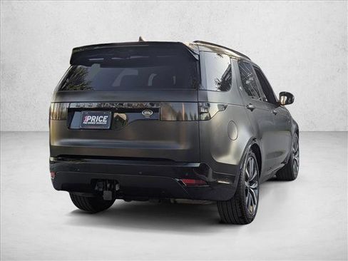 Used 2021 Land Rover Discovery S R-Dynamic image 5