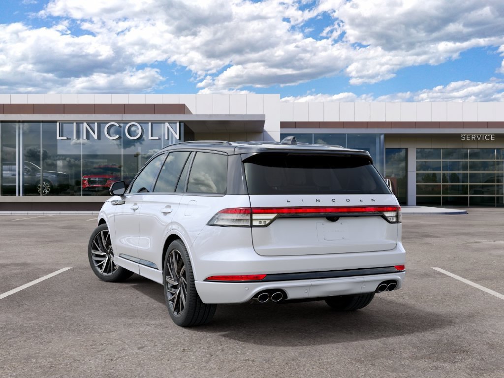 New 2027 Lincoln Aviator Black Label w/ Black Label Special Edition AWD/4WD image 8