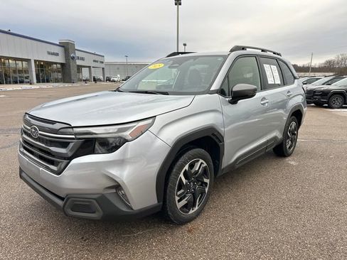 Used 2025 Subaru Forester Limited w/ Popular Package #2 image 3