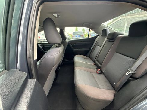 Used 2017 Toyota Corolla L FWD image 12
