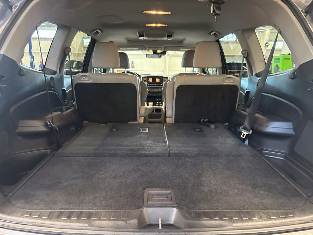 Used 2020 Honda Pilot Touring image 22