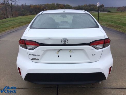 Used 2024 Toyota Corolla LE image 4