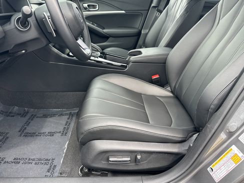 Certified 2025 Acura Integra A-Spec FWD image 9