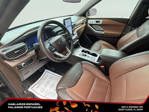Used 2023 Ford Explorer King Ranch w/ Technology Package RWD image 14