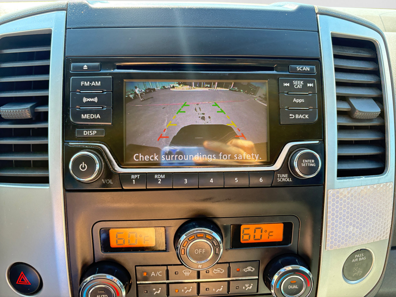Used 2016 Nissan Frontier SV w/ SV Value Truck Package RWD image 16
