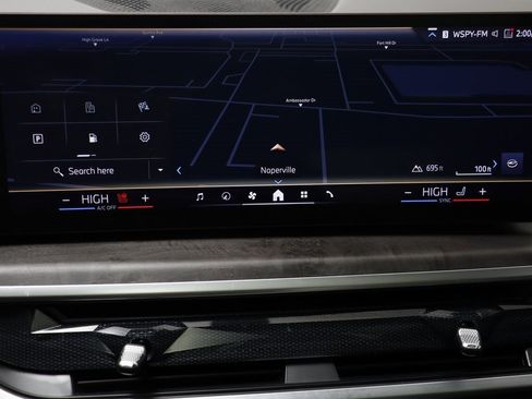 Certified 2024 BMW X7 xDrive40i w/ M Sport Package image 9