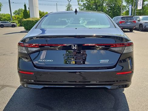 New 2026 Honda Accord Touring image 5