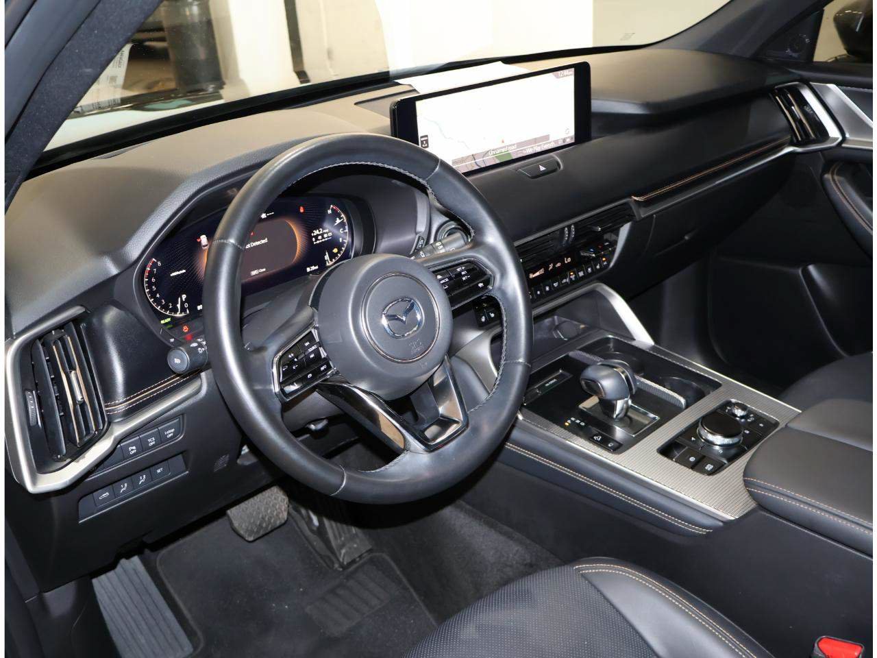 Used 2024 MAZDA CX-90 3.3 Turbo w/ Premium Plus Pkg AWD/4WD image 11
