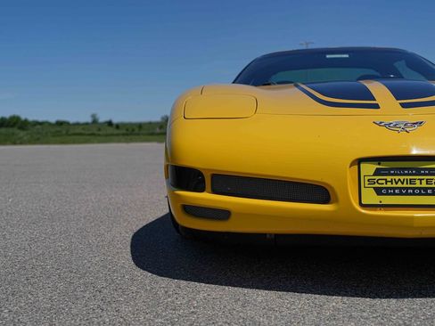 Used 2003 Chevrolet Corvette Z06 w/ Memory Package, 3 Drivers RWD image 5