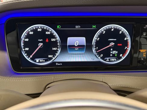 Used 2016 Mercedes-Benz S 550 4MATIC Sedan image 10