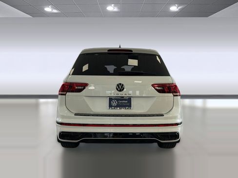 Used 2023 Volkswagen Tiguan SE R-Line FWD image 10