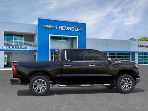 New 2026 Chevrolet Silverado 1500 LTZ w/ LTZ Premium Package AWD/4WD image 5