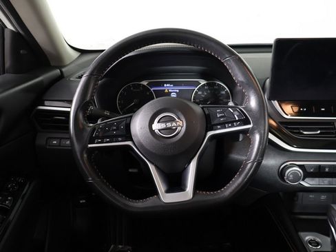 Used 2023 Nissan Altima 2.5 SR w/ SR Premium Package AWD/4WD image 41