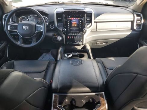 Used 2020 RAM 1500 Laramie AWD/4WD image 18