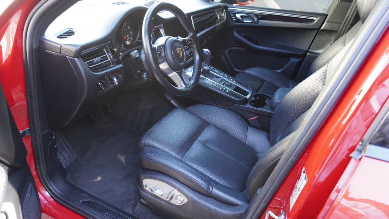 Used 2020 Porsche Macan AWD/4WD image 7