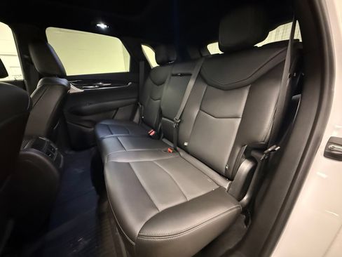 Used 2022 Cadillac XT5 Premium Luxury w/ Technology Package FWD image 26