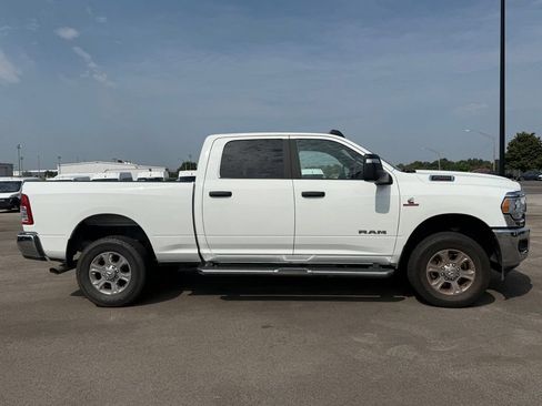Used 2024 RAM 2500 Big Horn AWD/4WD image 9