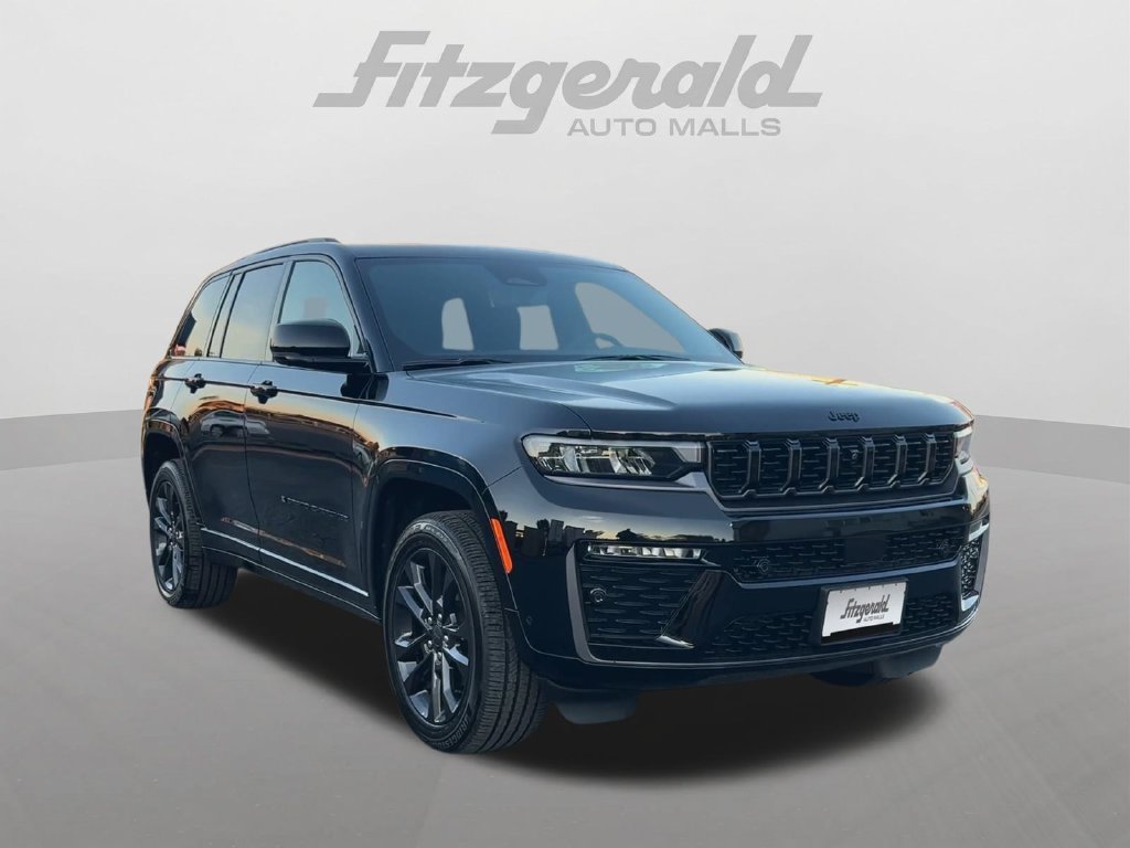 Used 2026 Jeep Grand Cherokee Limited AWD/4WD image 2