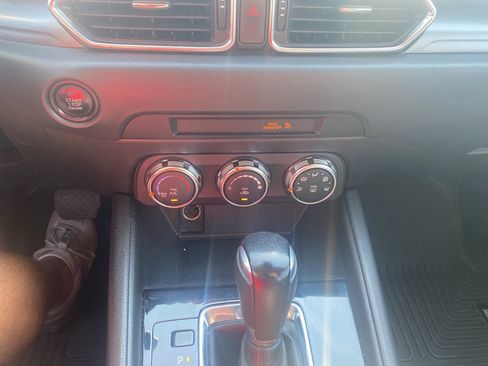 Used 2018 MAZDA CX-5 Sport image 23