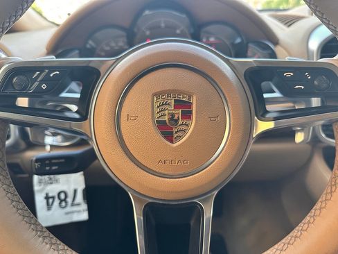 Used 2015 Porsche Cayenne Diesel AWD/4WD image 17