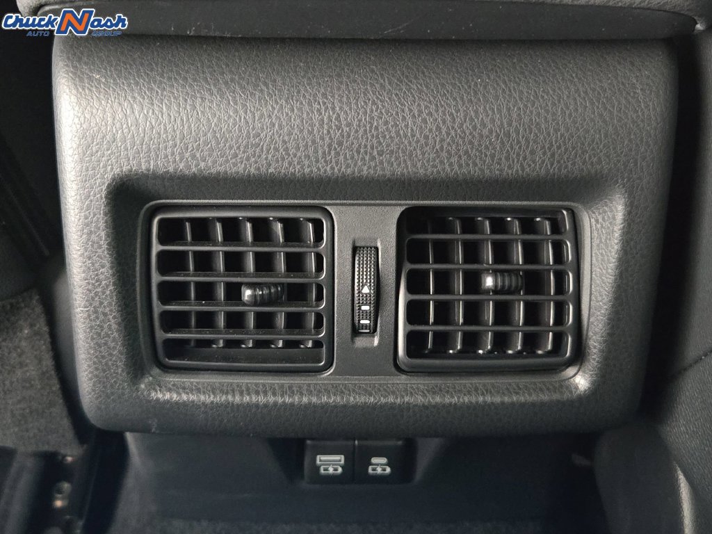 Used 2026 Toyota Camry SE FWD image 12