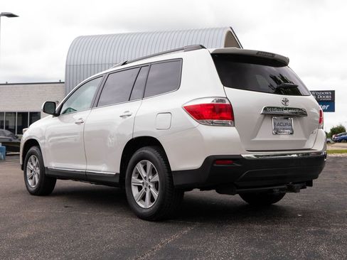 Used 2013 Toyota Highlander SE AWD/4WD image 9