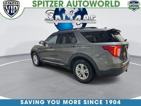 Used 2022 Ford Explorer XLT image 7