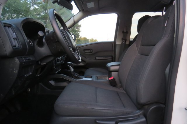 Used 2026 Nissan Frontier S RWD image 13