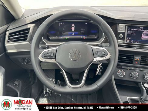 Certified 2024 Volkswagen Jetta S FWD image 13