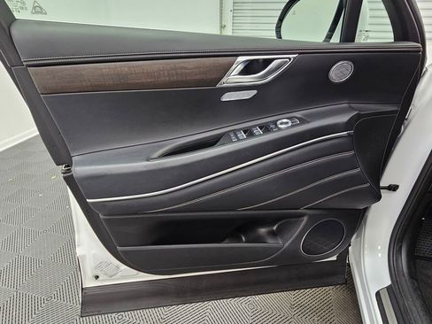 Used 2024 Genesis GV80 2.5T image 30